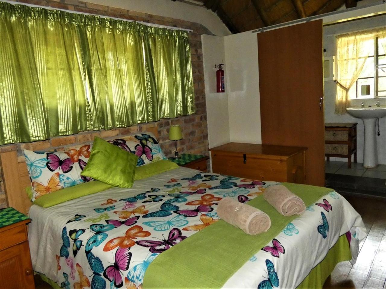 Weltevrede Lodge - Self Catering Houses Marloth Park Zimmer foto